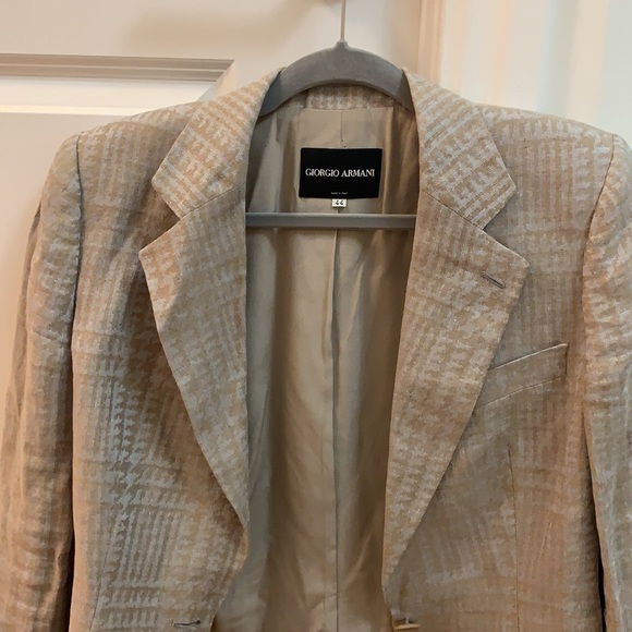 Beautiful Giorgio Armani linen jacket - Picture 7 of 7